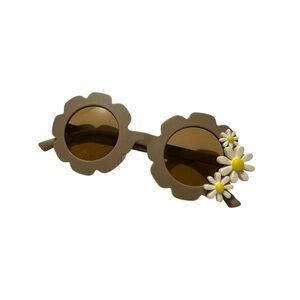 ⭐️ 5/$30 Kids Daisy Sunglasses UV400